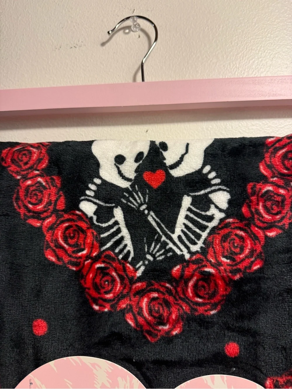 Betsey Johnson Halloween  “Lovers” Skeleton Rose Ultra Soft Plush Throw Blanket